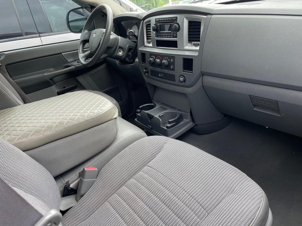 Dodge Ram 1500 ST Quad Cab 2WD 2008