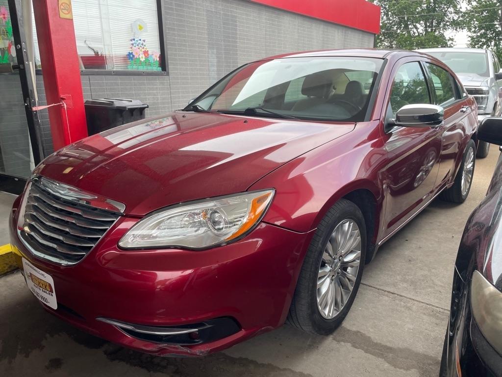 Chrysler 200 Limited 2011