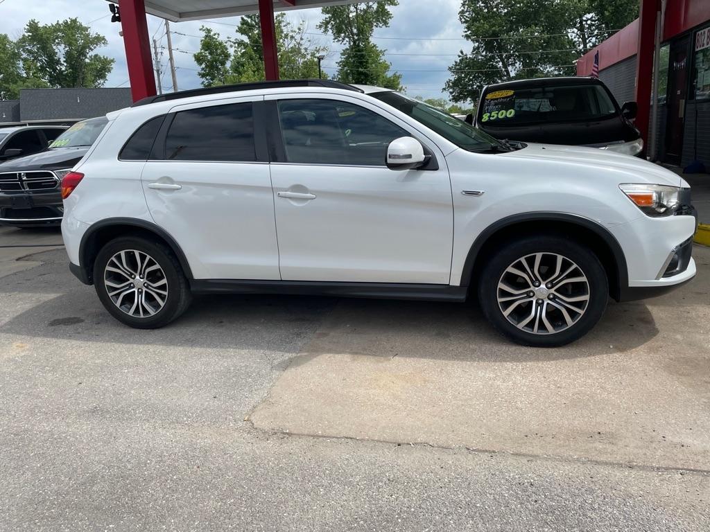 Mitsubishi Outlander Sport 2.4 SEL 4WD CVT 2017