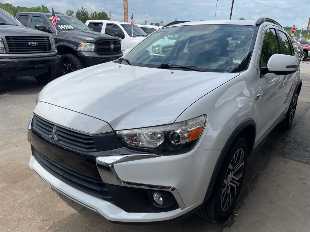 Mitsubishi Outlander Sport 2.4 SEL 4WD CVT 2017