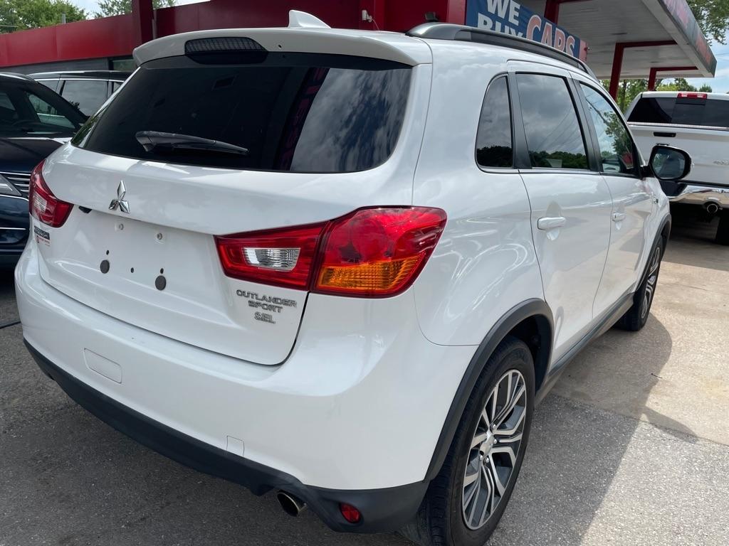 Mitsubishi Outlander Sport 2.4 SEL 4WD CVT 2017
