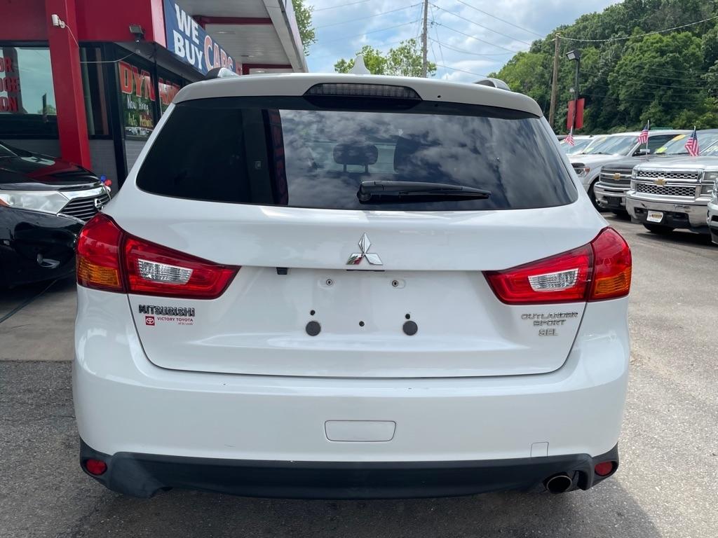 Mitsubishi Outlander Sport 2.4 SEL 4WD CVT 2017