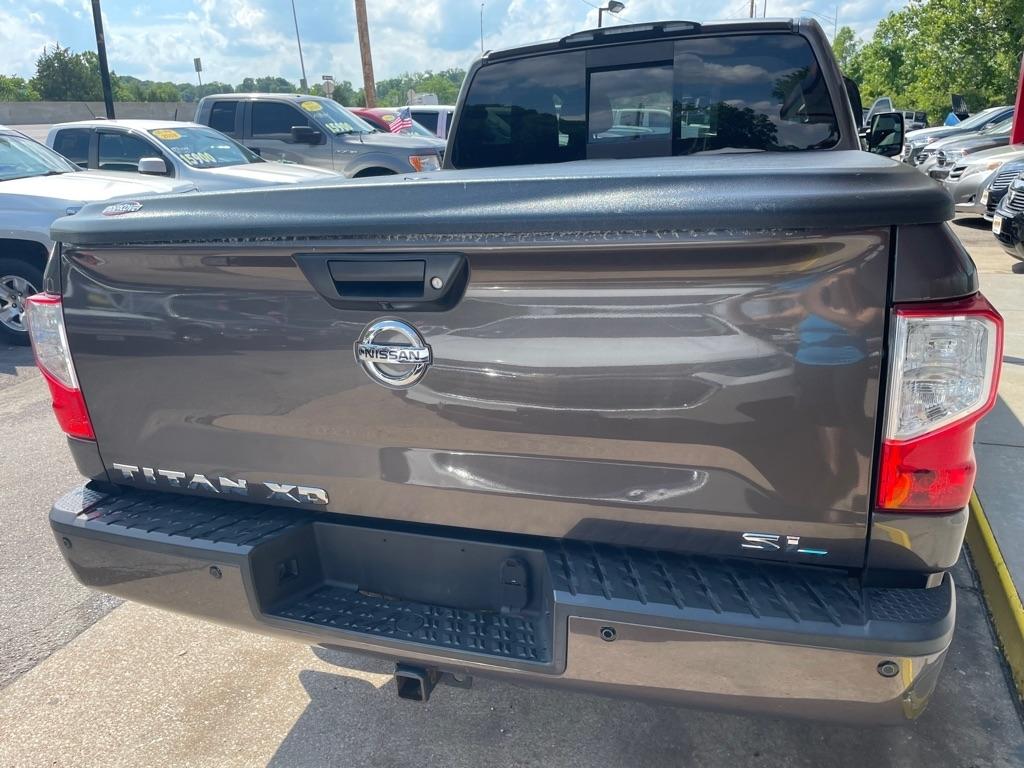 Nissan Titan XD SL 2WD Diesel 2017