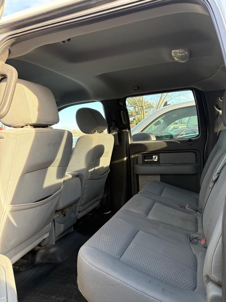 Ford F-150 XL SuperCrew 5.5-ft. Bed 4WD 2012
