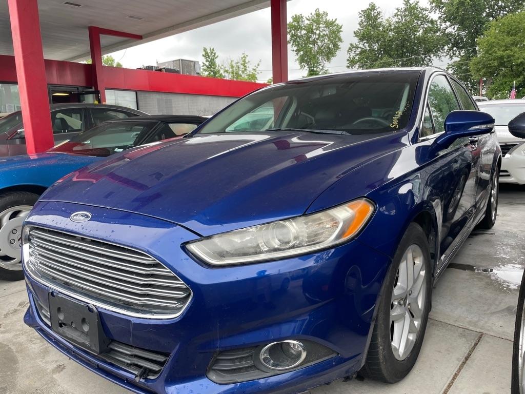 Ford Fusion SE 2016