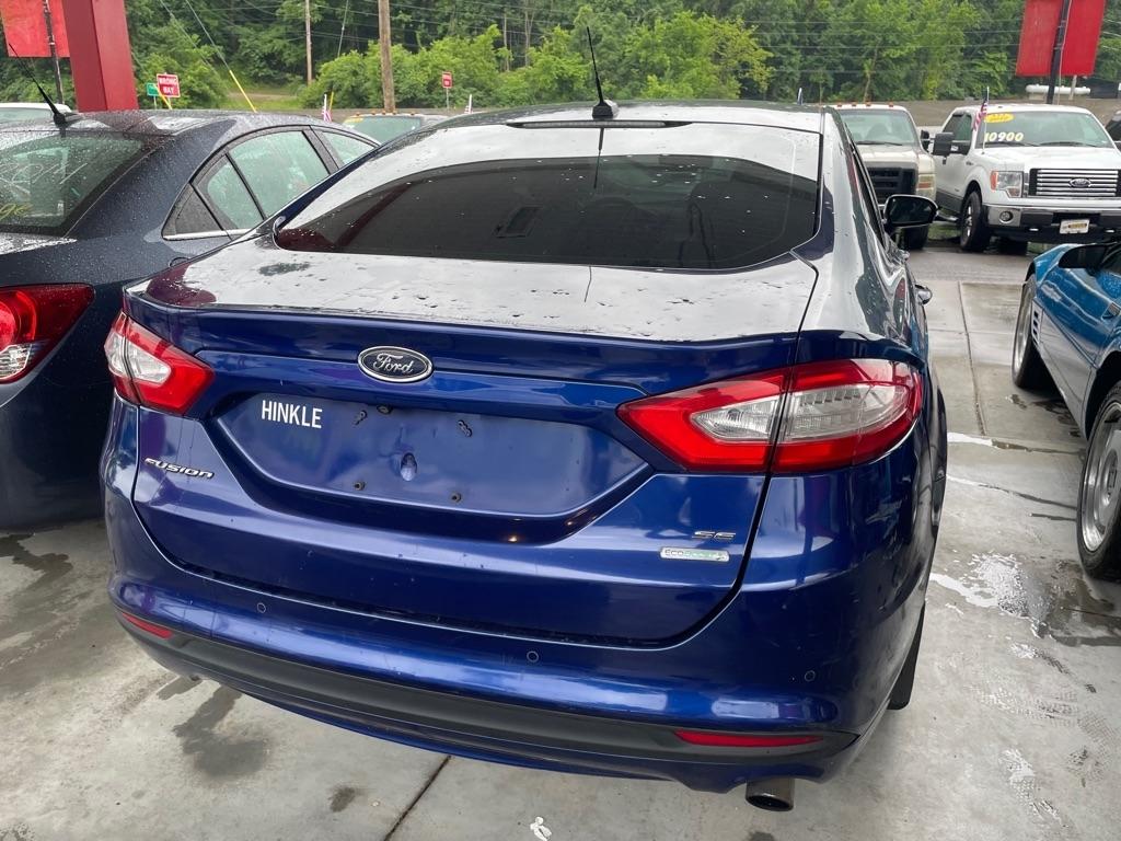 Ford Fusion SE 2016