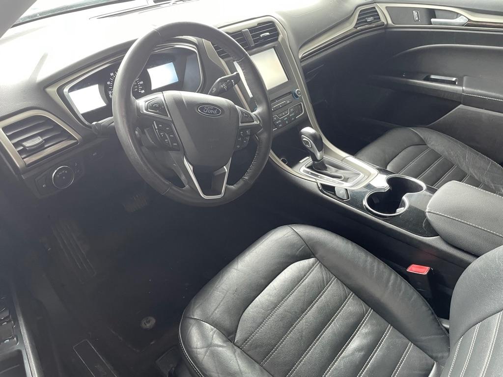 Ford Fusion SE 2016