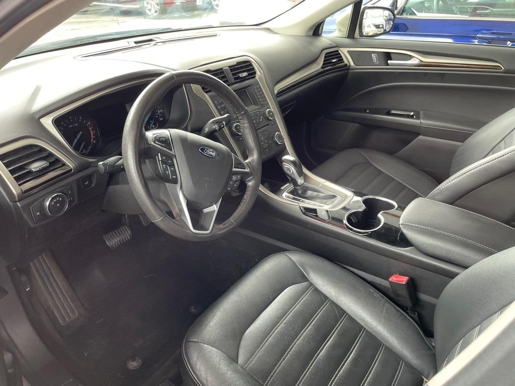 Ford Fusion SE 2015