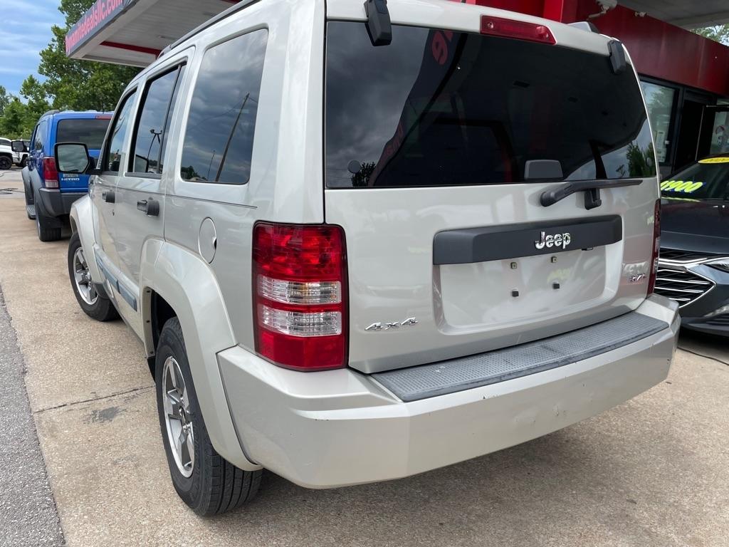Jeep Liberty Sport 4WD 2008
