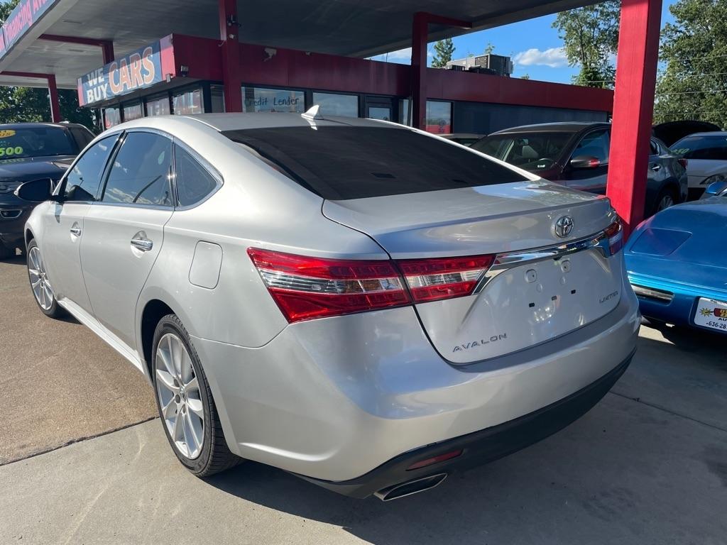 Toyota Avalon XLE 2013