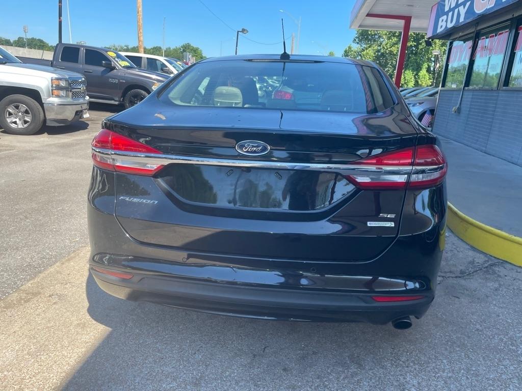 Ford Fusion SE 2017