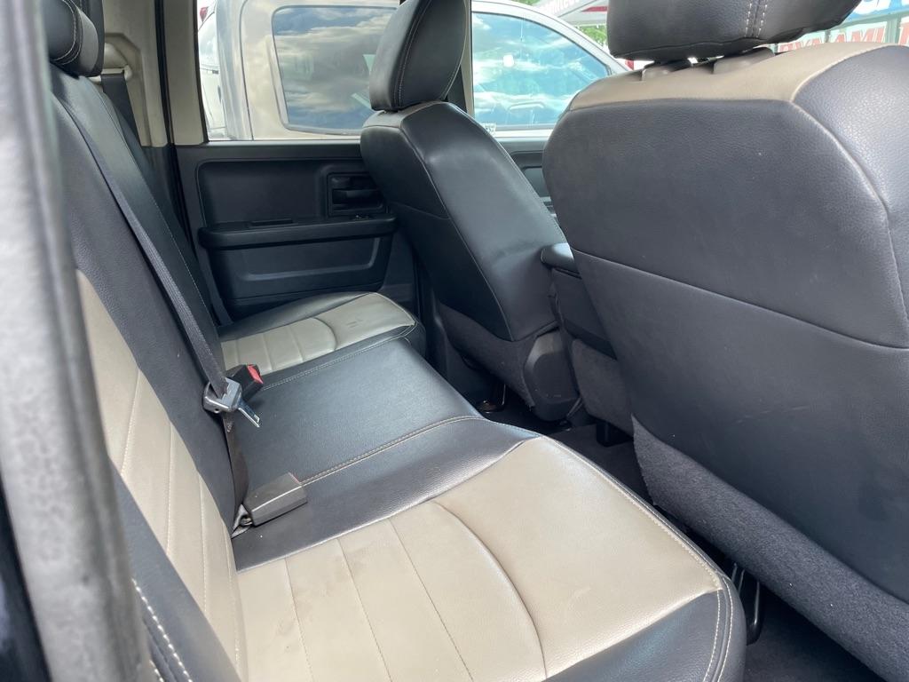 RAM 1500 ST Quad Cab 4WD 2012