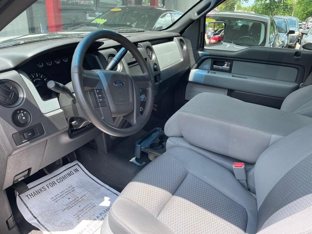 Ford F-150 XLT 8-ft. Bed 2WD 2013