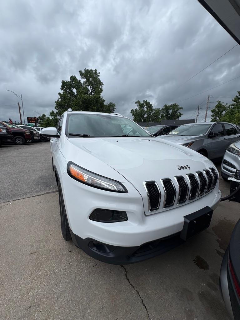 Jeep Cherokee Latitude FWD 2018