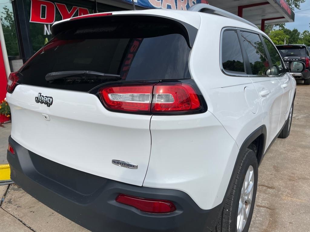 Jeep Cherokee Latitude FWD 2018