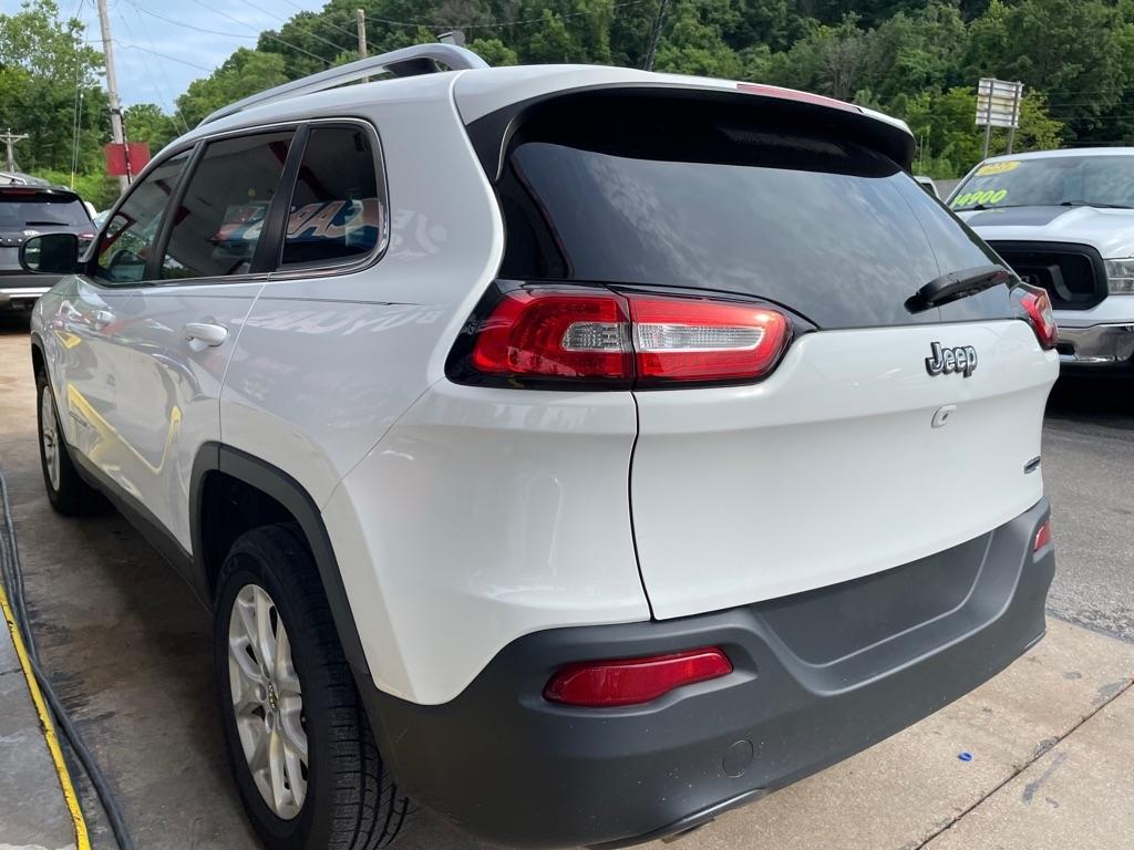 Jeep Cherokee Latitude FWD 2018