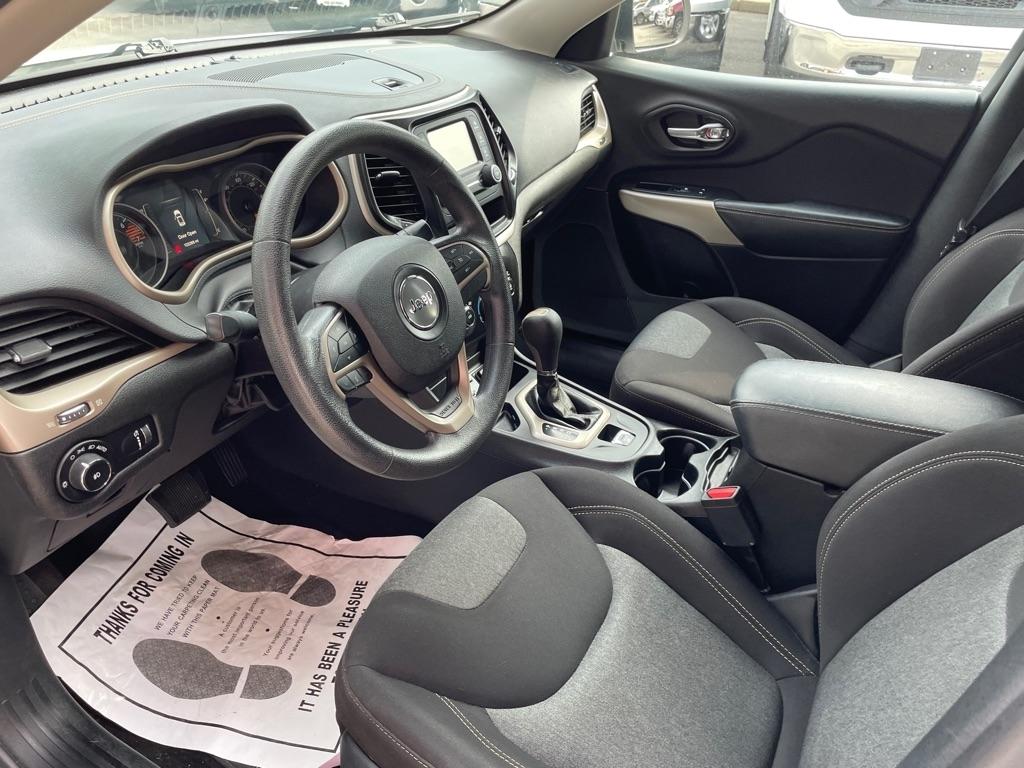 Jeep Cherokee Latitude FWD 2018