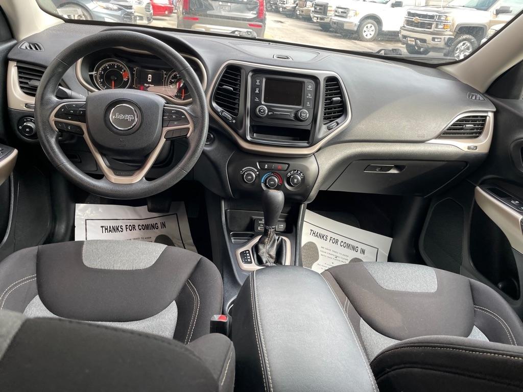 Jeep Cherokee Latitude FWD 2018