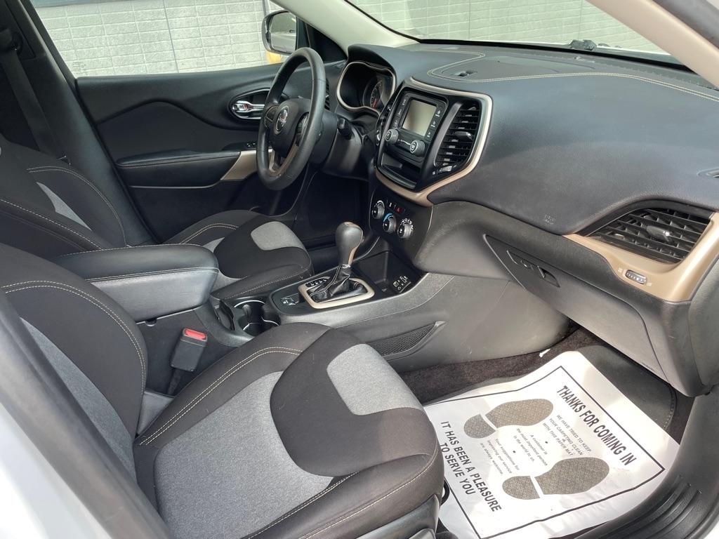 Jeep Cherokee Latitude FWD 2018