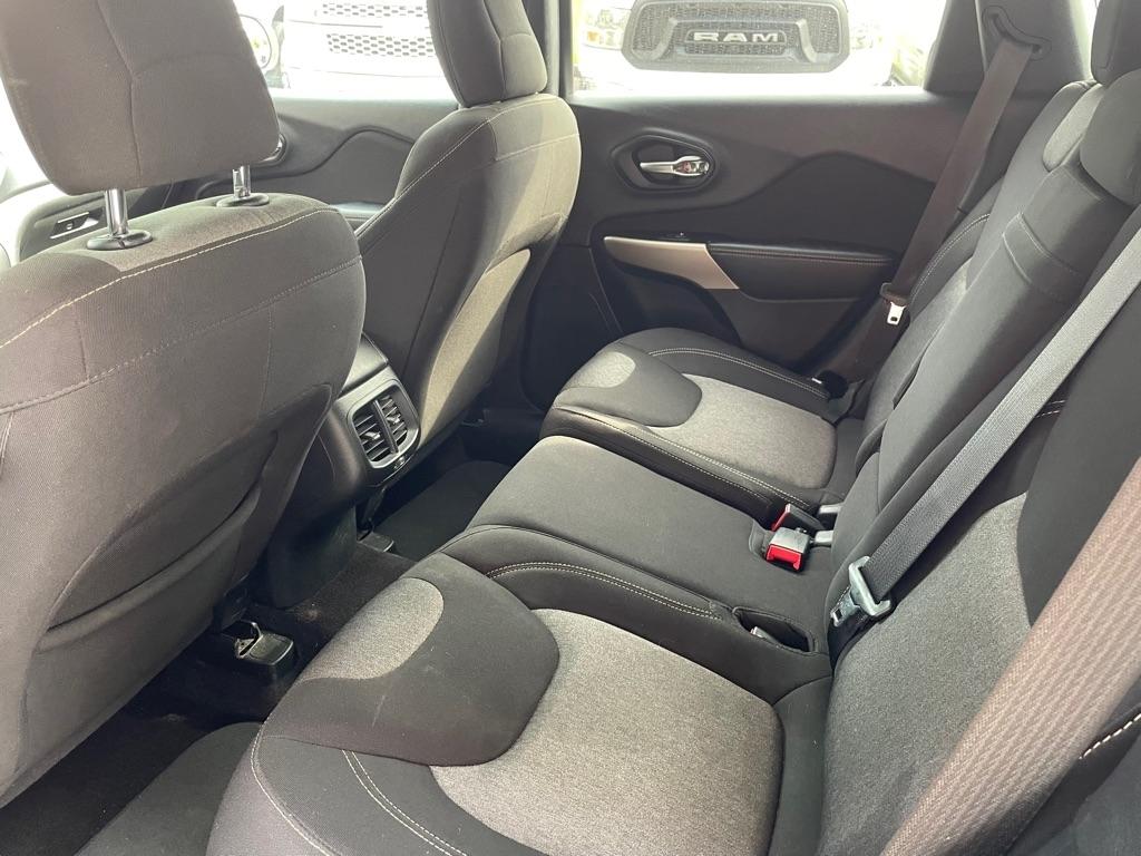 Jeep Cherokee Latitude FWD 2018