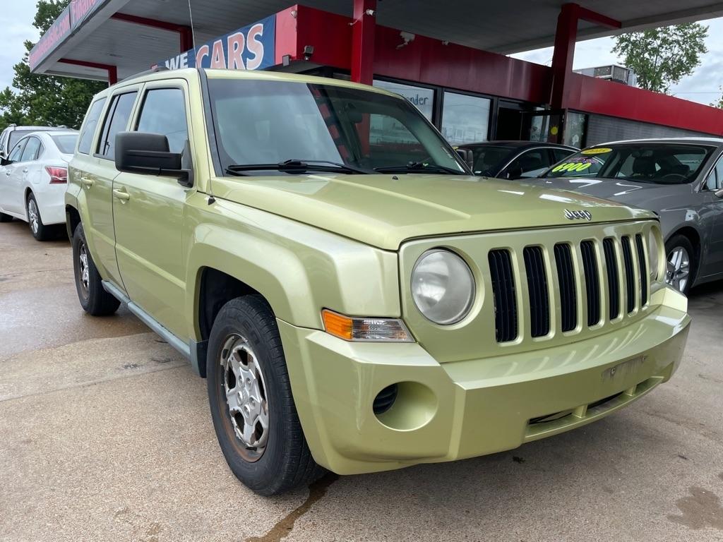 Jeep Patriot Sport 2WD 2010