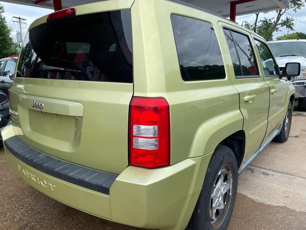 Jeep Patriot Sport 2WD 2010