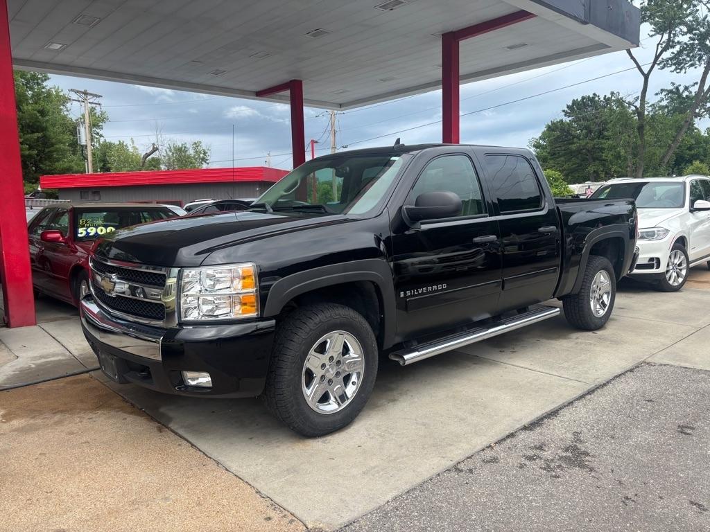 Chevrolet Silverado 1500 LT1 Crew Cab 4WD 2007