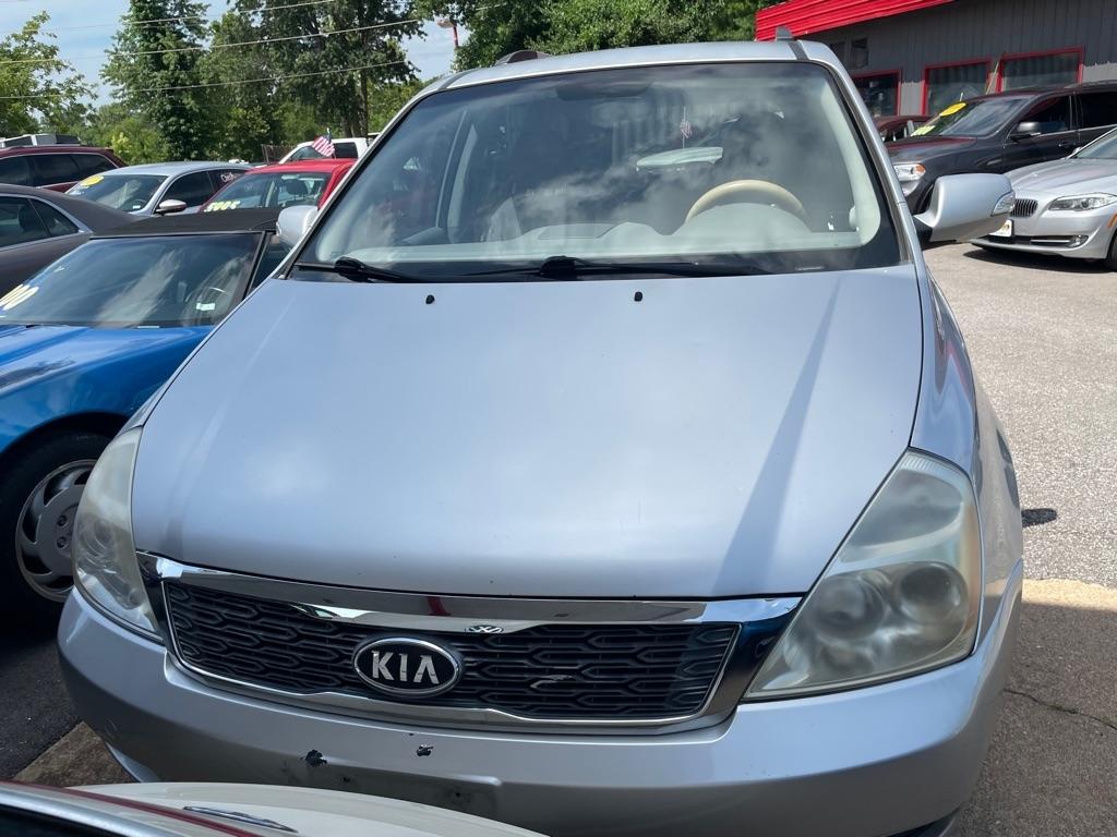 Kia Sedona LX LWB 2012