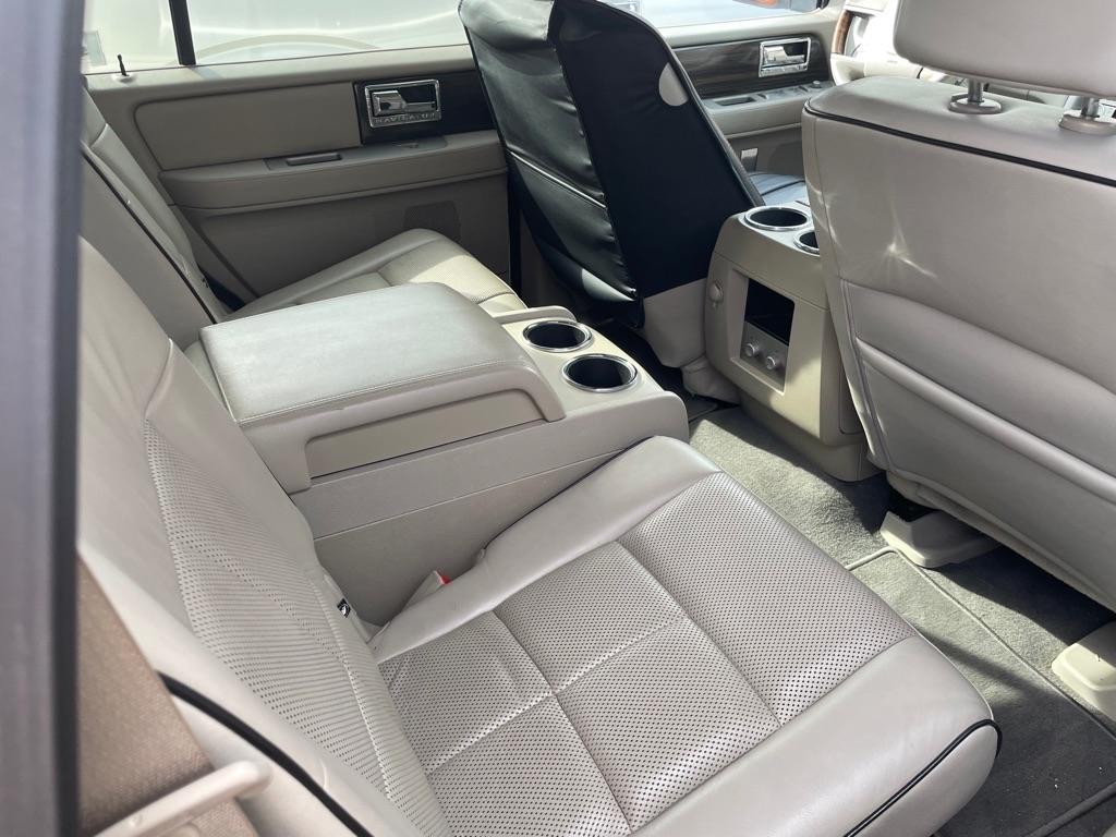Lincoln Navigator 4WD Luxury 2007