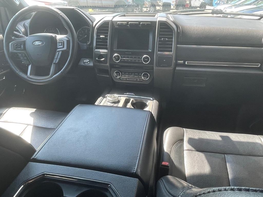 Ford Expedition XLT 4WD 2018