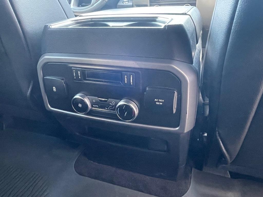 Ford Expedition XLT 4WD 2018