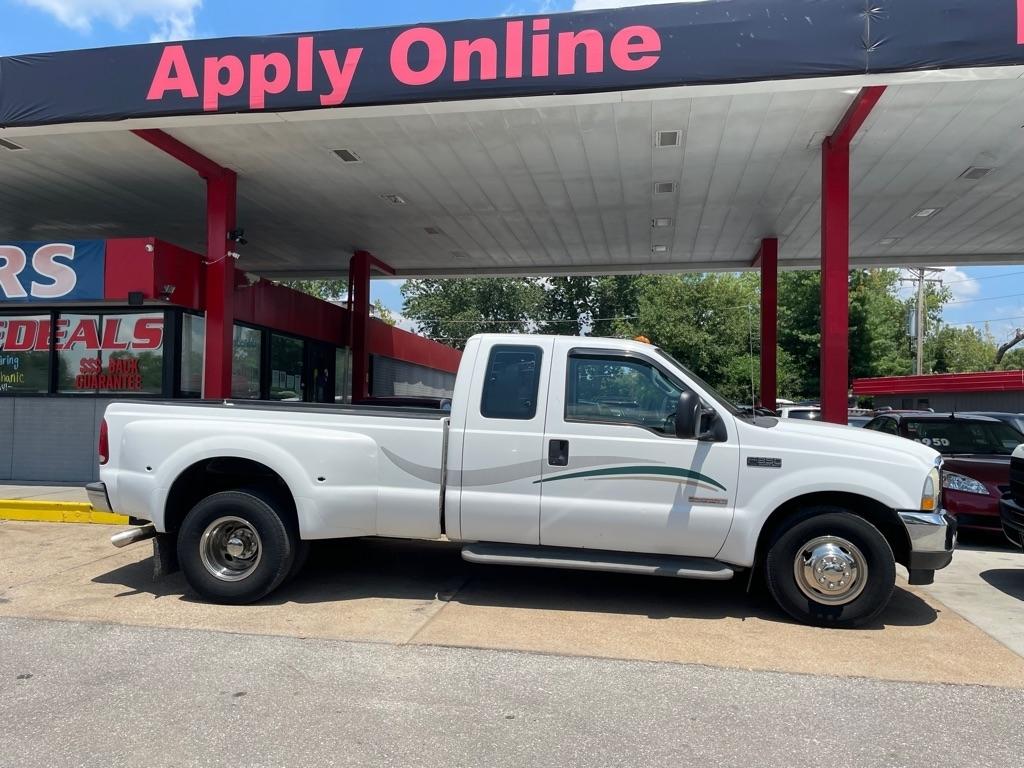 Ford F-350 SD XL SuperCab Long Bed 2WD DRW 2004