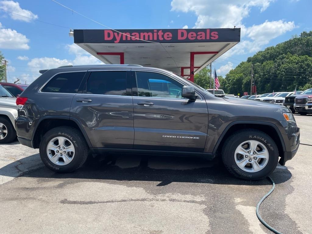Jeep Grand Cherokee Laredo 4WD 2015