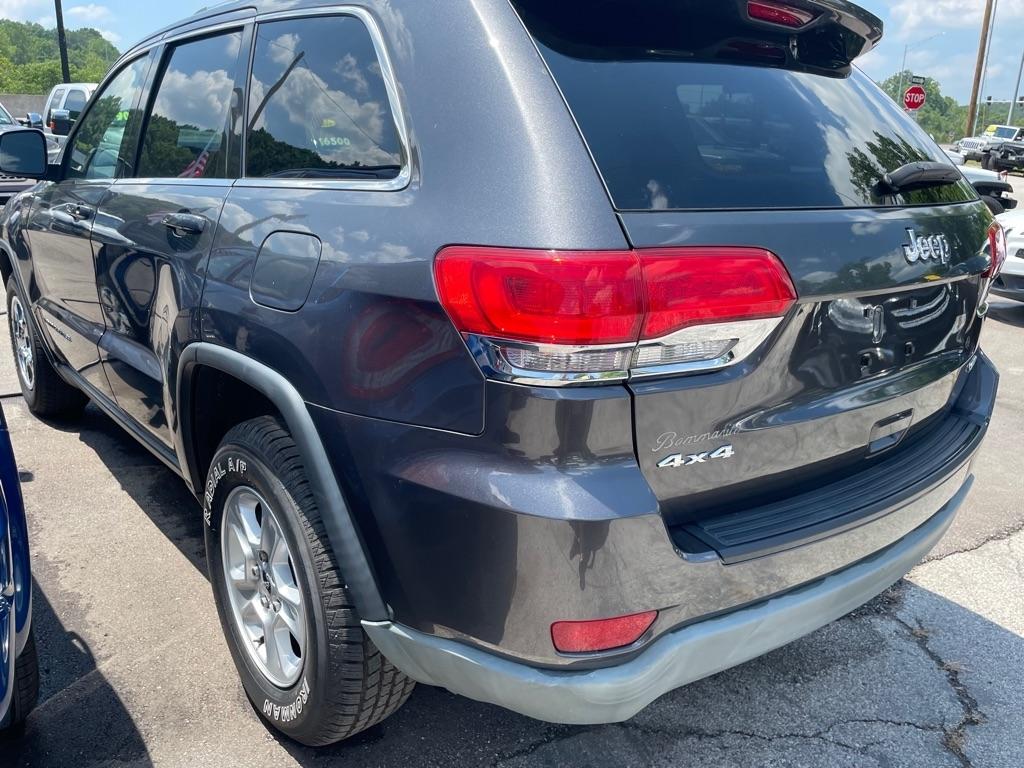 Jeep Grand Cherokee Laredo 4WD 2015