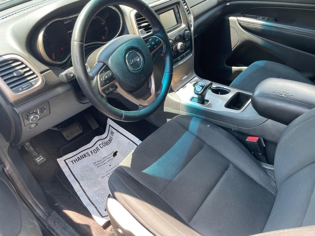 Jeep Grand Cherokee Laredo 4WD 2015