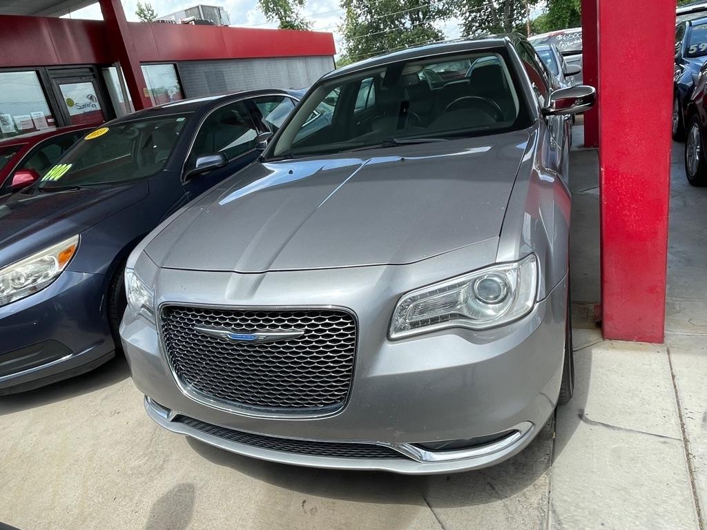 Chrysler 300 Limited AWD 2018