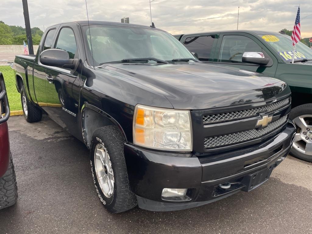 Chevrolet Silverado 1500 LT1 Extended Cab 4WD 2010