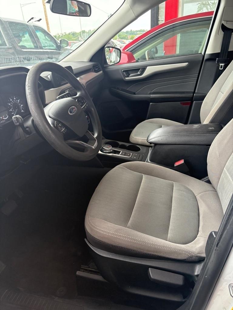 Ford Escape S 2022