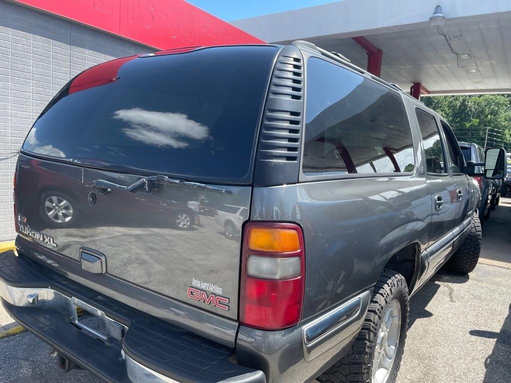 GMC Yukon XL 1500 4WD 2001