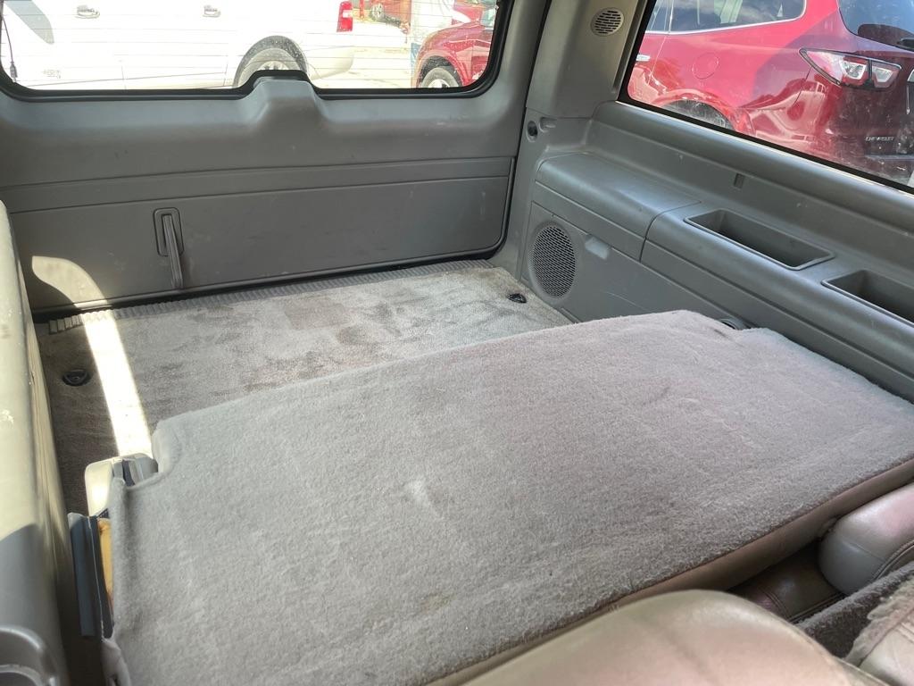 GMC Yukon XL 1500 4WD 2001