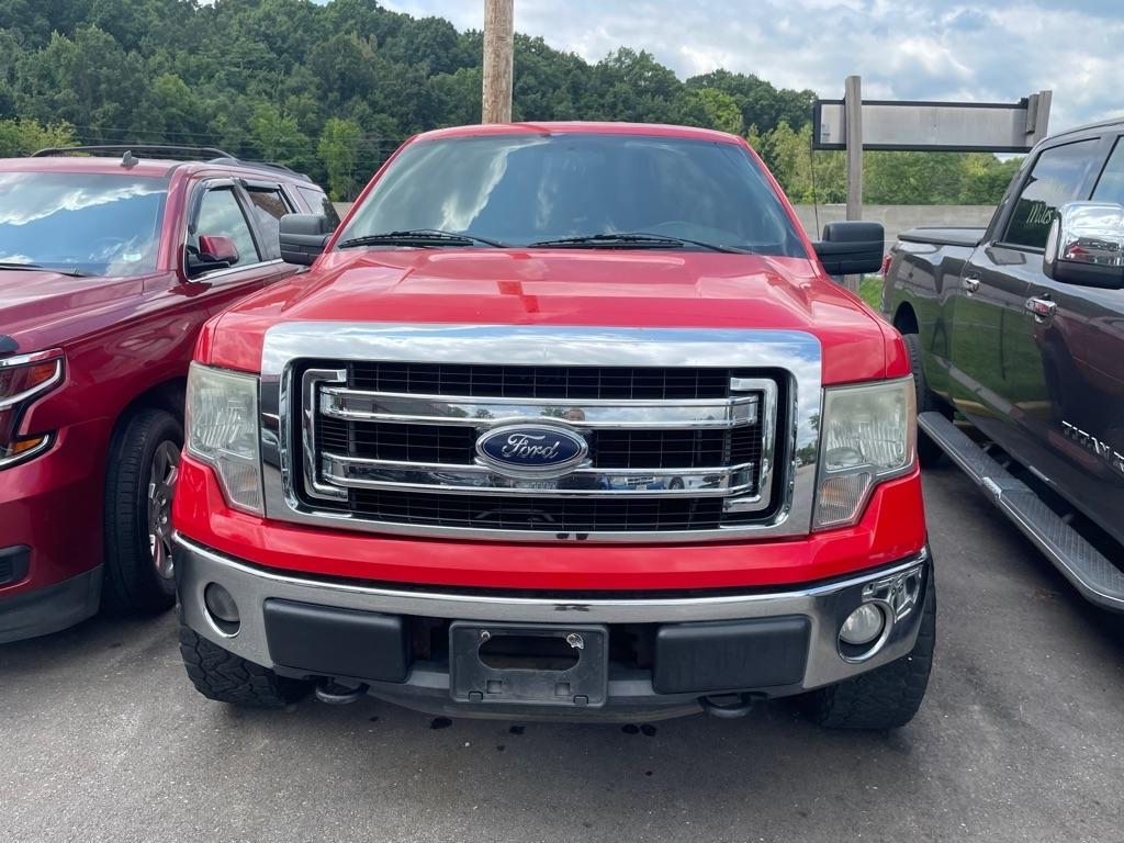 Ford F-150 XL SuperCrew 5.5-ft. Bed 4WD 2014