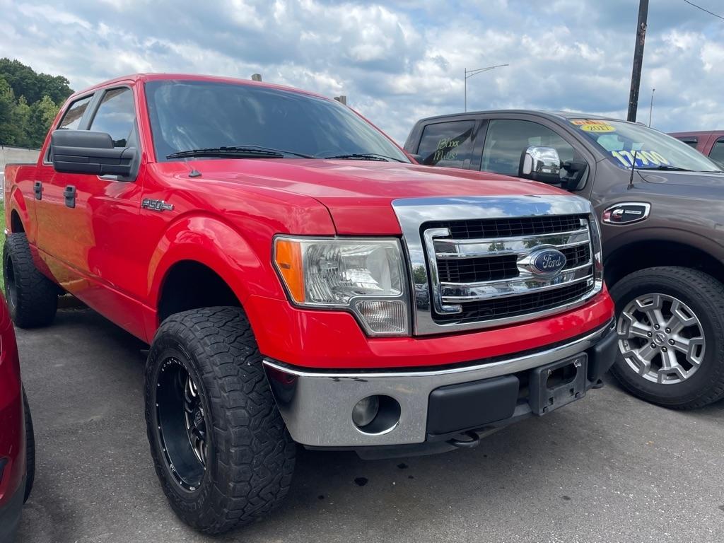 Ford F-150 XL SuperCrew 5.5-ft. Bed 4WD 2014