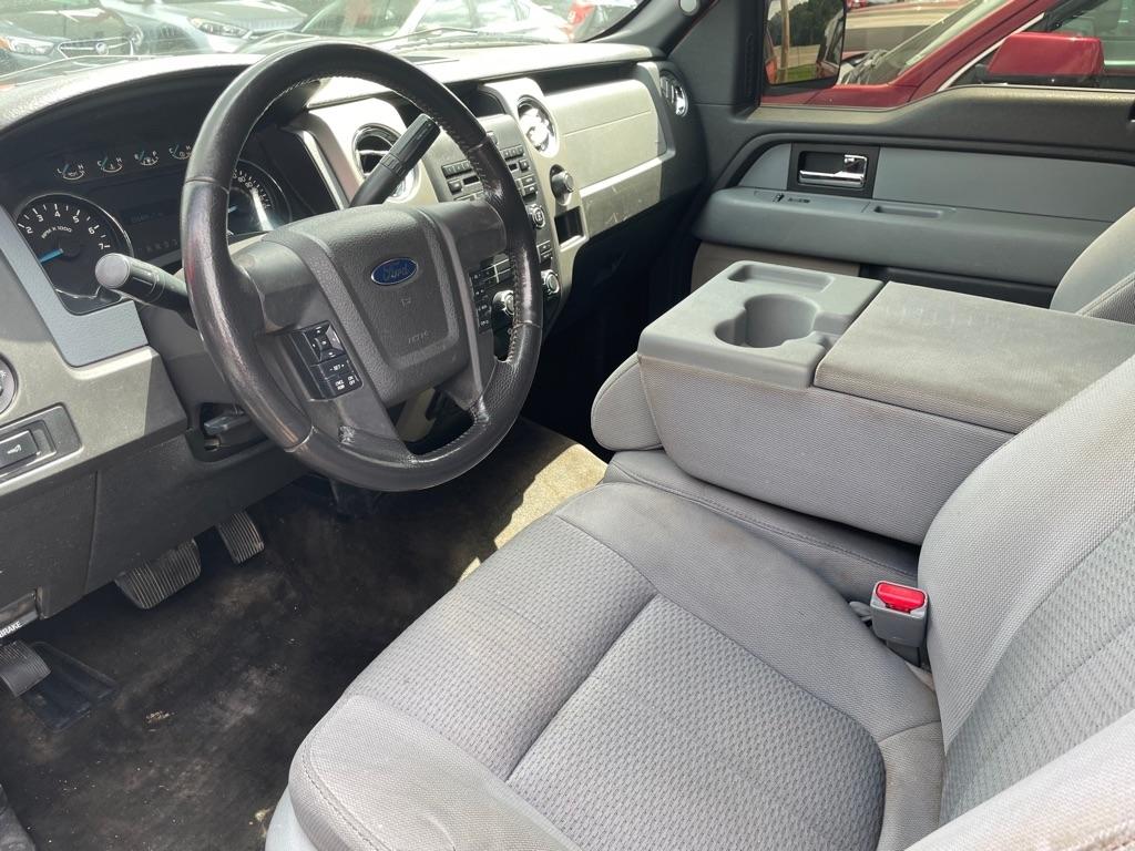 Ford F-150 XL SuperCrew 5.5-ft. Bed 4WD 2014