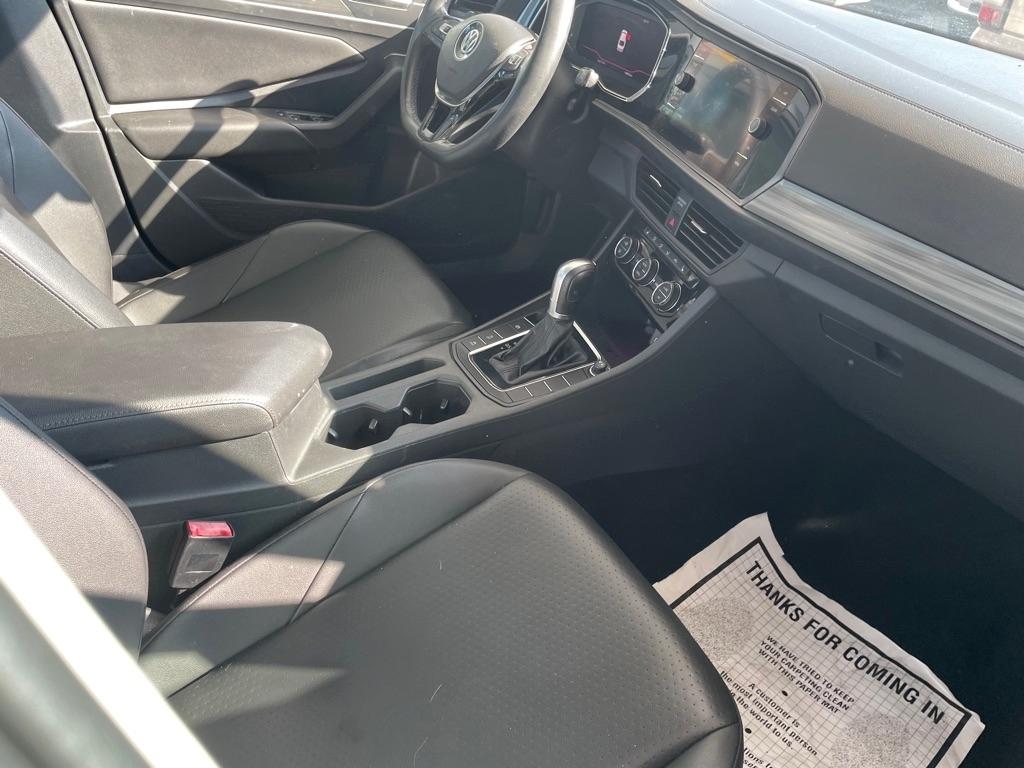 Volkswagen Jetta 1.4T SEL 8A 2019