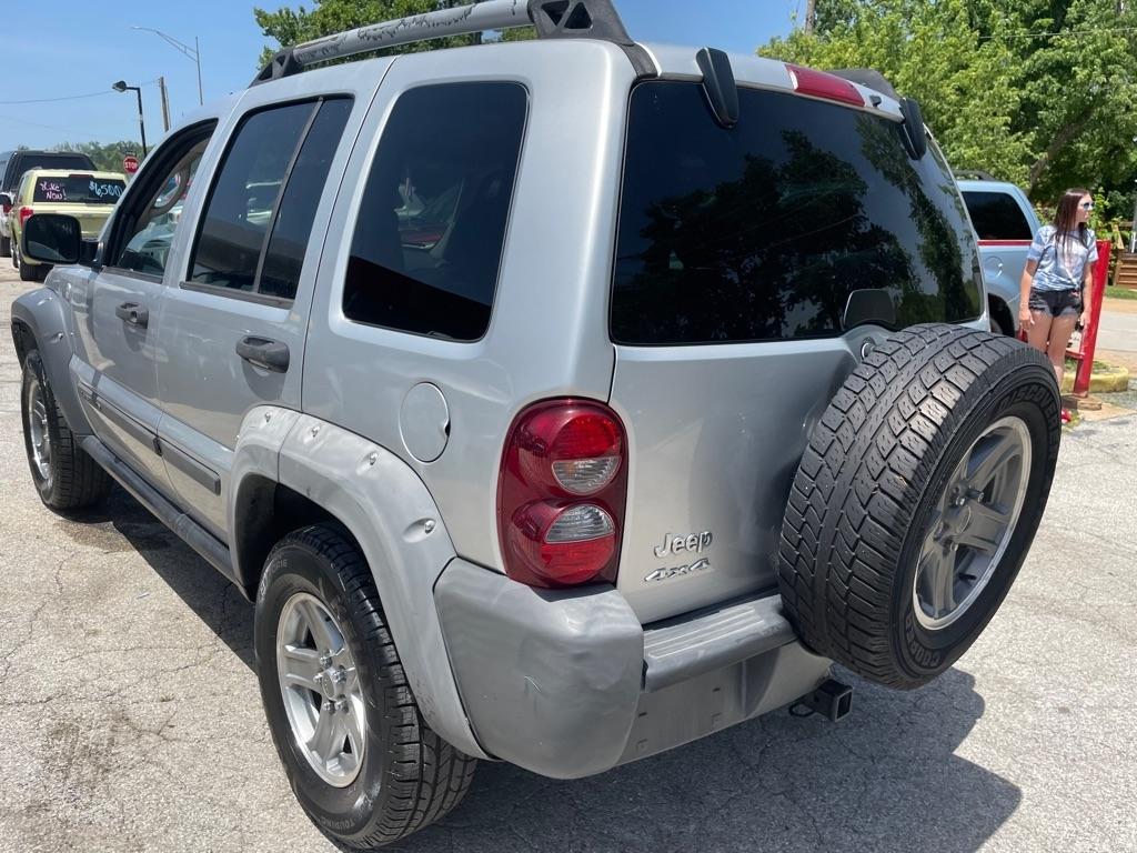 Jeep Liberty Renegade 4WD 2006