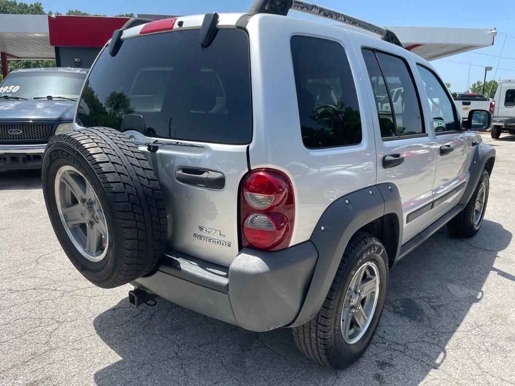 Jeep Liberty Renegade 4WD 2006