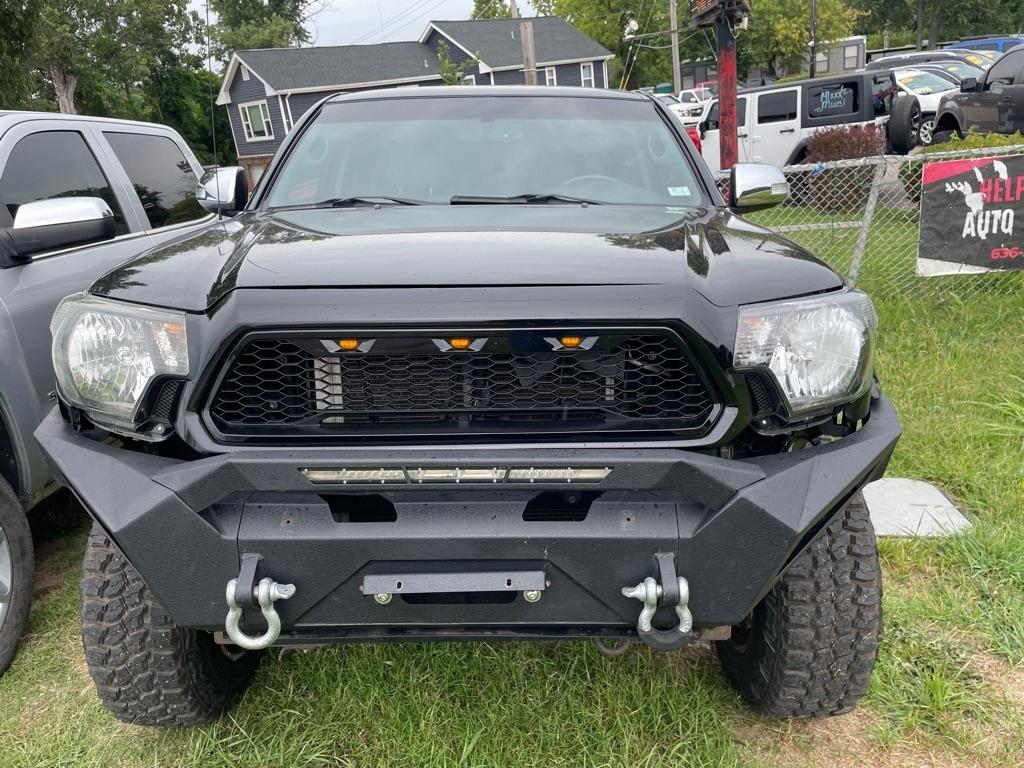 Toyota Tacoma Double Cab V6 6MT 4WD 2015