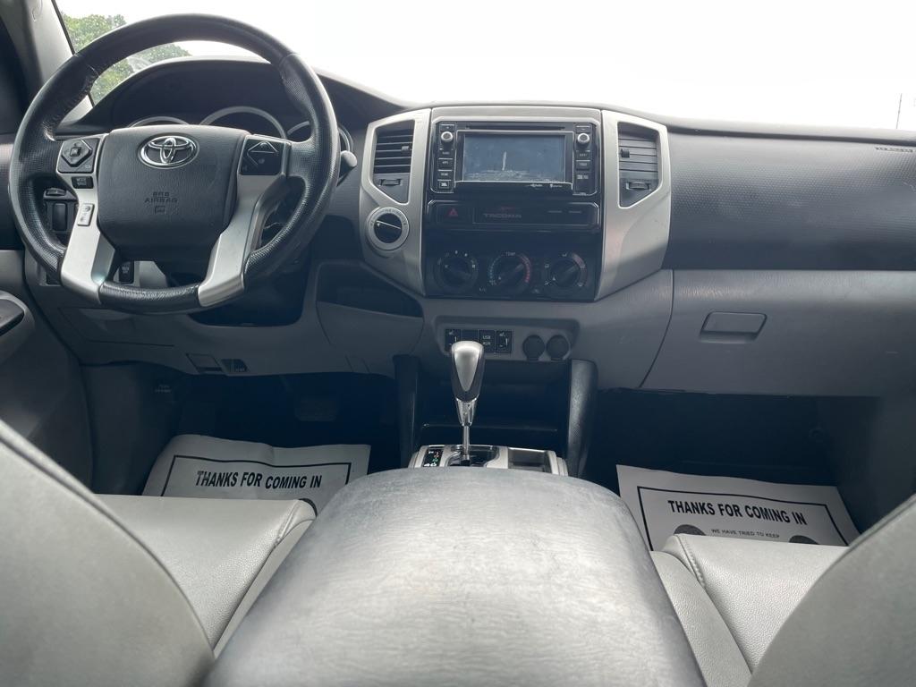 Toyota Tacoma Double Cab V6 6MT 4WD 2015