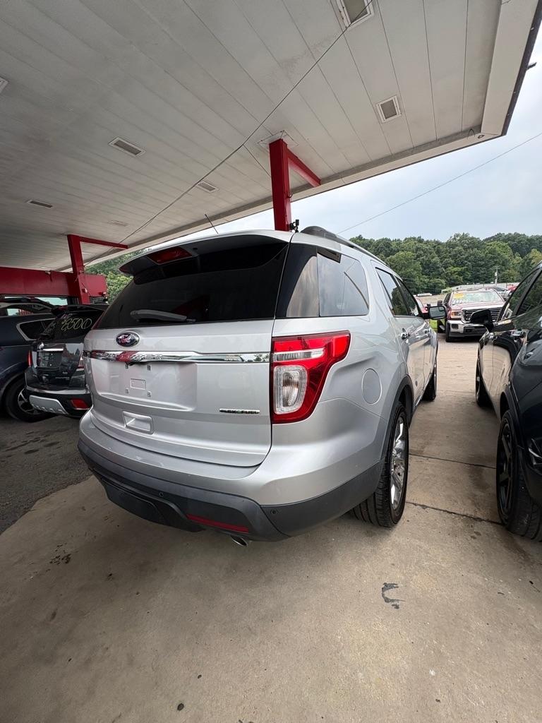 Ford Explorer XLT FWD 2014