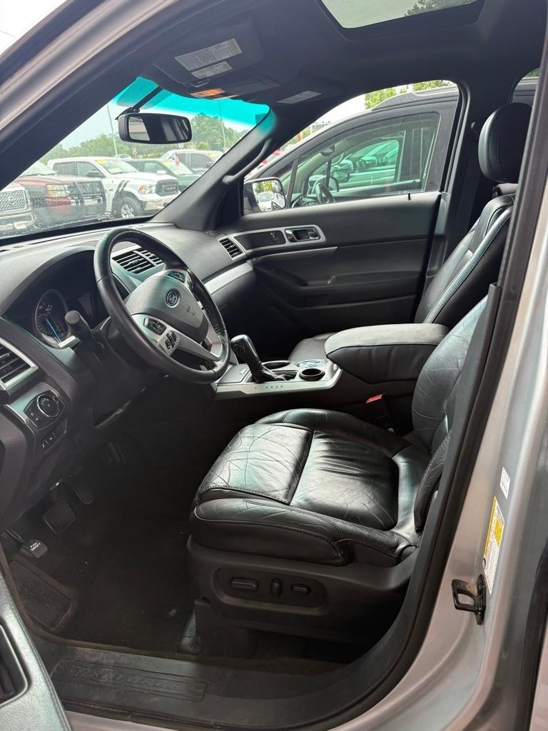 Ford Explorer XLT FWD 2014